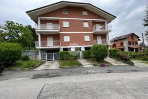 2 LOCALI A COAZZE