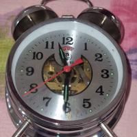 Sveglie ed orologio da sala antico