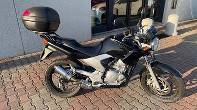 YAMAHA YBR 250 250