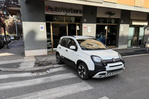 FIAT Panda 1.0 FireFly S&S Hybrid Pandina Cross-