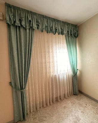 Tendaggi classici completi verde e beige