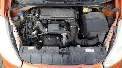 CITROEN C3 PLURIEL 2005 - MOTORE