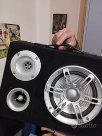 Amplificatore audio per macchina