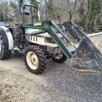 trattore lamborghini 775