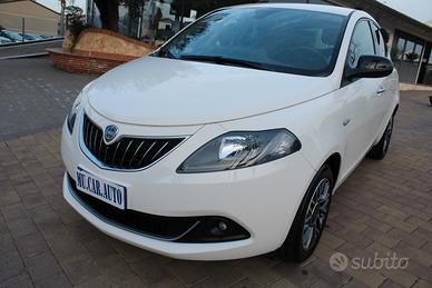 Lancia Ypsilon 1.0 FireFly 5 porte S&S Hybrid Gold
