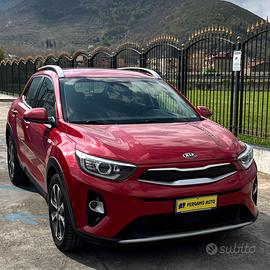 KIA STONIC 1.0 BENZINA 2017  FULL OPTIONAL