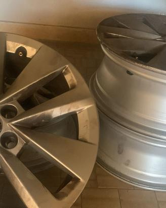 Skoda cerchi 16" originali nuovi