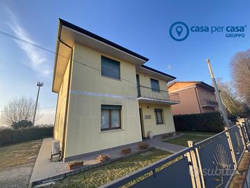 Villa singola con giardino