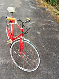 bici bianchi da passeggio
