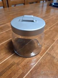 Vaso con coperchio Ikea