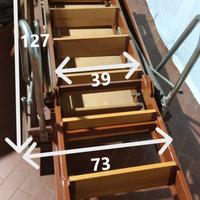 Scala retrattile per soffitta