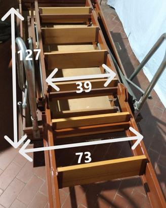 Scala retrattile per soffitta