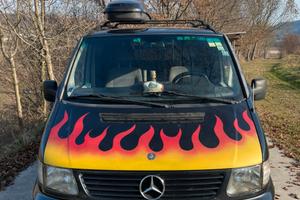 Furgone Mercedes Vito