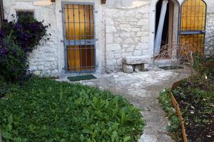 Immobile su 3 livelli 2 ingressi indipendenti