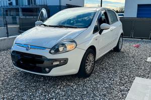 Fiat Punto Neopatentato