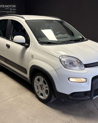 FIAT Panda 1.0 HYBRID 70 CV Neopatentati - City