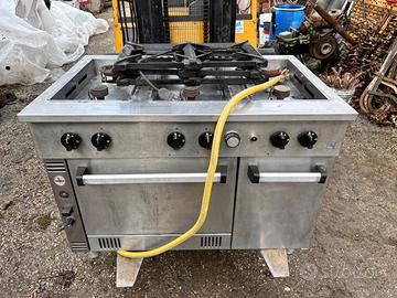Cucina professionale a gas 6 fuochi con forno