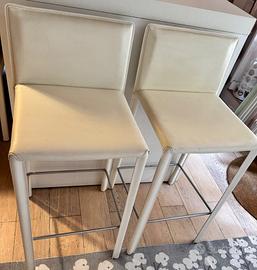 Sgabelli alti pelle bianca