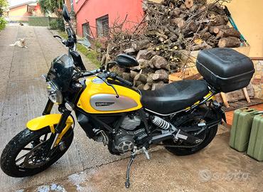 Ducati Scrambler Icon 800