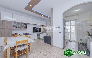 Pero - Trilocale con Box!