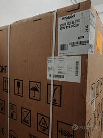 Frigorifero a libera installazione Whirlpool