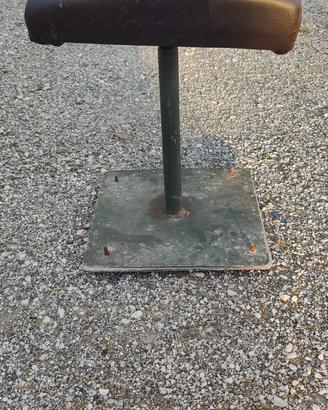 Sgabello regolabile