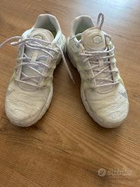 Nike Ts