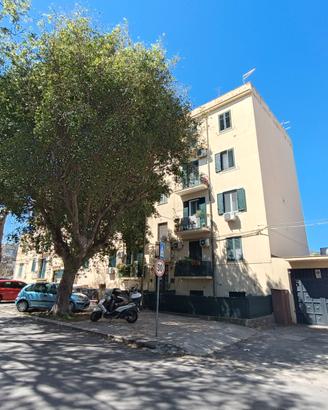Via Altofonte Pagliarelli Trionfante 3 vani mq 90