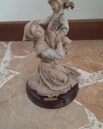 Statuetta Capodimonte Giuseppe Armani  - Florence 