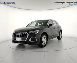 Audi Q3 35 2.0 tdi business advanced s-tronic