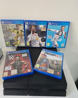 PlayStation 4 + joypad e giochi 