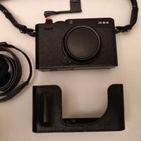 Fujifilm X-e4