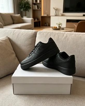 Nike Air Force 1 Nero – Taglia 40