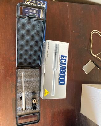Microfono Behringer ECM8000