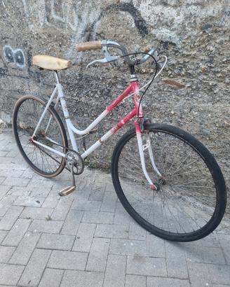 bicicletta vintage da passeggio