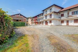 BORGOMANERO - TRILOCALE RISTRUTTURATO AL PIANO TER