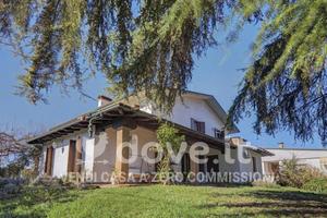 Villa di 348 m² con più di 5 locali a San Pietro i