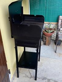 Barbecue in ferro Cruccolini a legna e carbonella