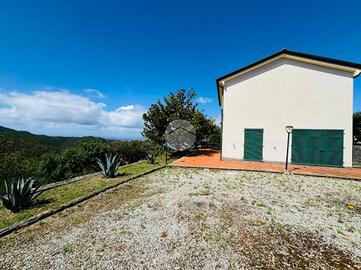 VILLA SINGOLA A SESTRI LEVANTE
