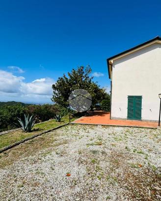VILLA SINGOLA A SESTRI LEVANTE