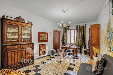 Appartamento Via Niccolo Quartieri, 54021, Bagnone