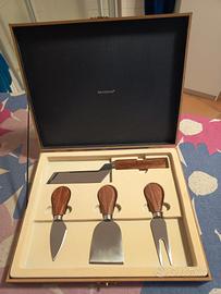 set tagliaformaggi 