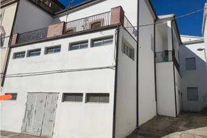 Casa storica / palazzo su più livelli