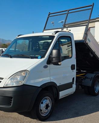 Iveco Daily 35C10 Diesel, ribaltabile - Anno 2007