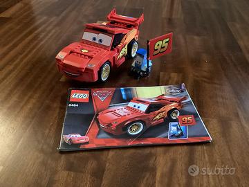 Set Lego Cars 2 8484 con manuali