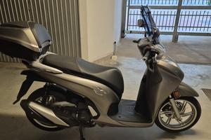 7000km honda sh 350! Sport