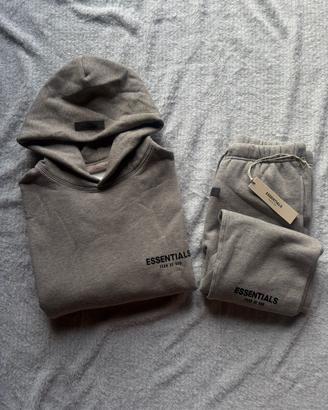 Tuta Essentials Fear of God taglia  S📌