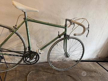 Bici da corsa Maino