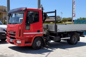 Iveco Eurocargo euro 5 gru e ribaltabile