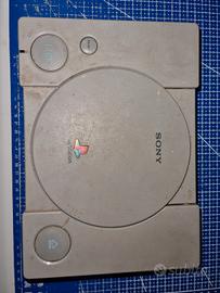 Sony Playstation 1 PS1  SCPH-9002 solo ricambi 